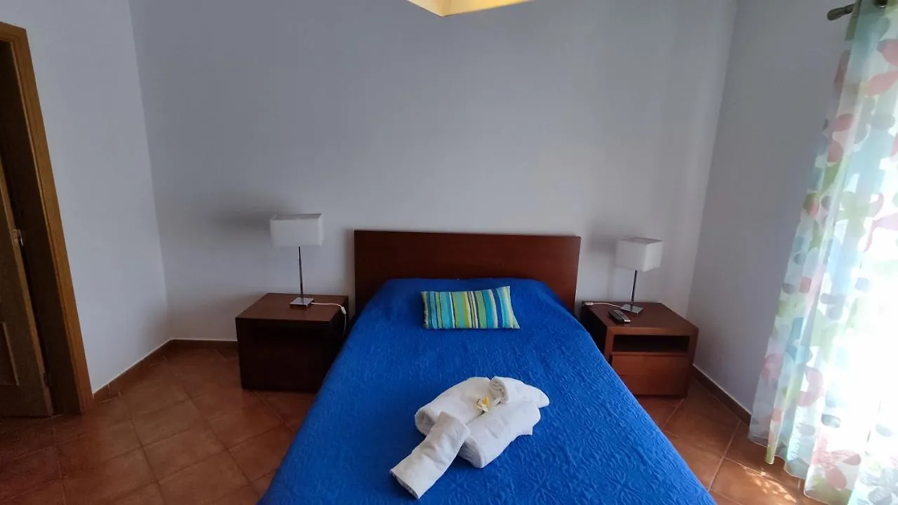 T-3 1Arcos - Casas & Papeis Apartamento Armação de Pêra 0*,  Portugal
